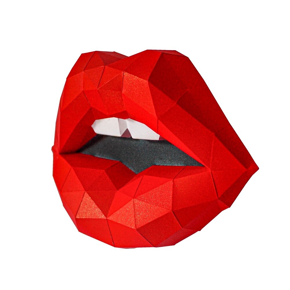Papercraft World Lips Wallhanging