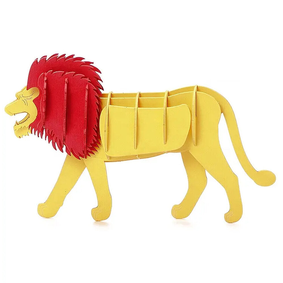 Card Model LION
