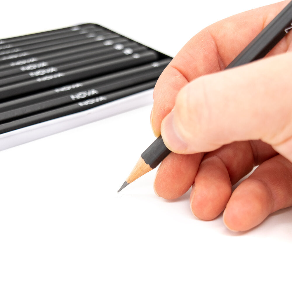 Nova 12 Piece Artists Sketching Pencils Set